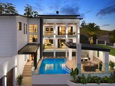 33 Kingfisher Crescent, Palmview