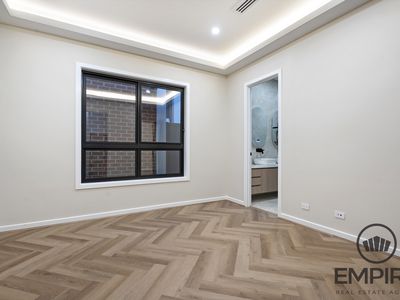 4 Wild Goose Way, Clyde North