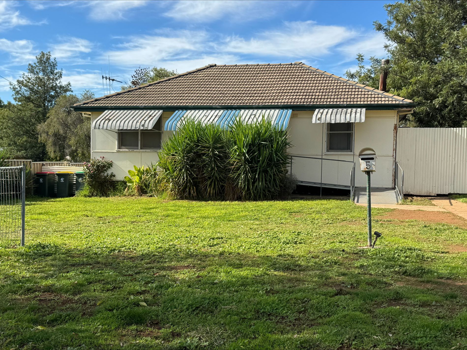 5 Keast Street, Parkes, Parkes - Thumbnail 2