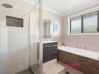 66 James Barnet Drive, Kelso