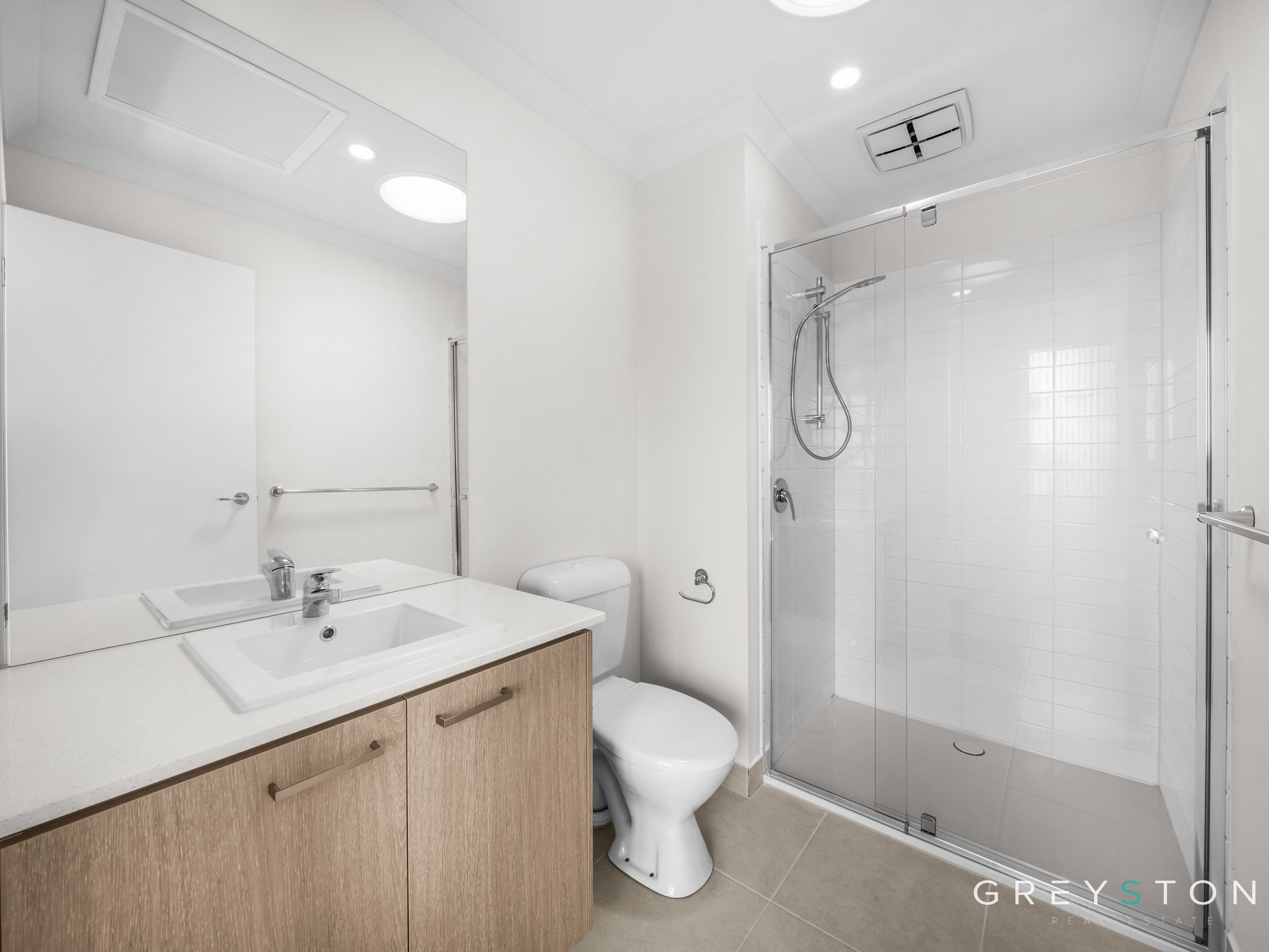 16 Flank Walk, Fraser Rise