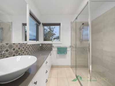 22 Fiddleback Drive, Tawonga South