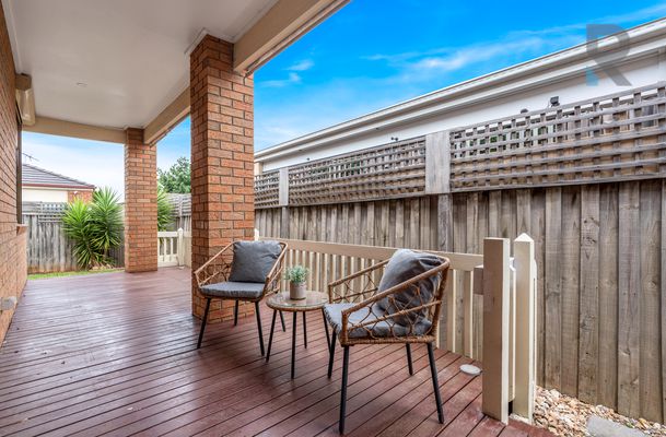 17 The Garlands , Craigieburn