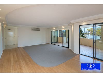 3 / 523 Coronation Drive, Toowong