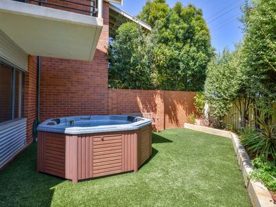 1 / 35 Premier Street, Hannans