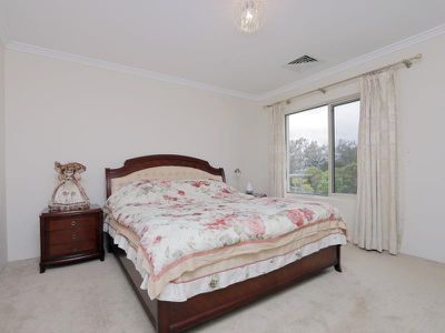 9 Cambridge Prom, Canning Vale