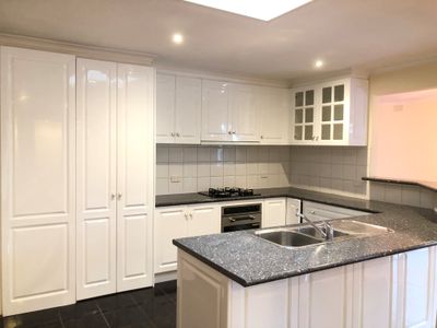 32 Astelot Drive, Donvale