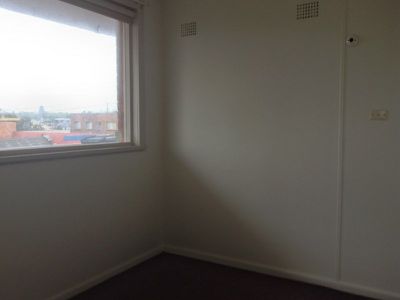 2 / 322 Windang Road, Windang