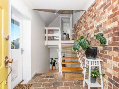 7 Yackatoon Court, Ocean Shores