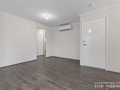 1 / 9 Offham Way, Westminster