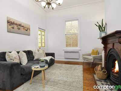 83 Farm Street, Newport