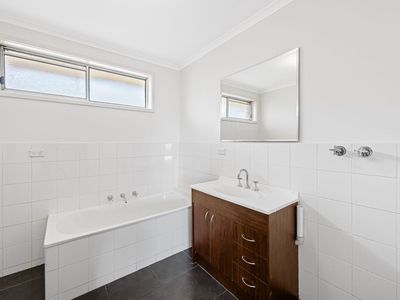 5 / 18 Webb Street, Altona