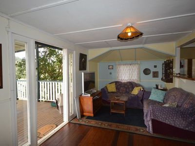 223 Walli Mountain Road, Kenilworth