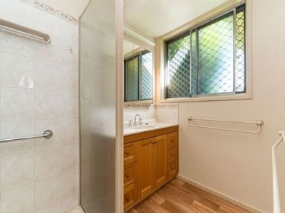 8 / 190 Karingal Drive, Frankston