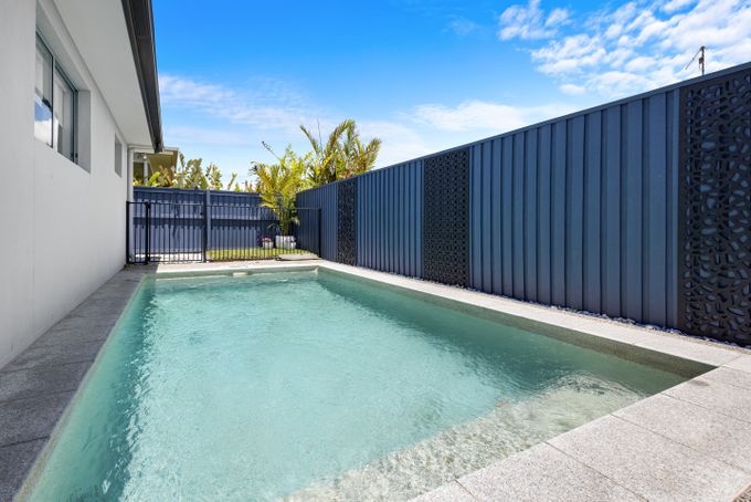 45 Roseleaf Crescent, Palmview