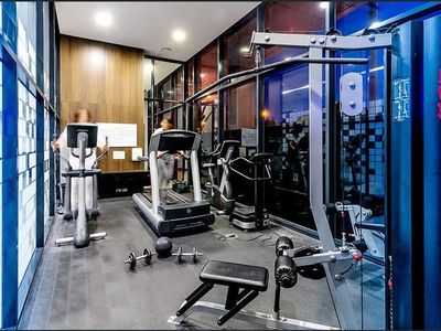 2222 / 18 Mt Alexander Road, Travancore