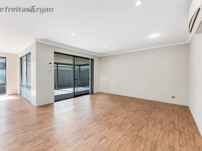 18 Fareham Crescent, Wellard