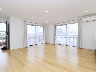 20 James Street, Mangere East