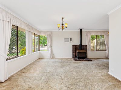 33 Lamorna Street, Rochedale South
