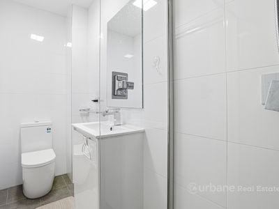 5 / 21 Girraween Road, Girraween