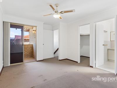 4 / 6 Mary Street, Como