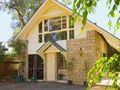 8 Gladys Avenue, Frenchs Forest