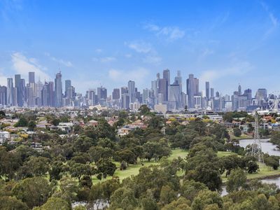 9 / 14 HORIZON DRIVE, Maribyrnong