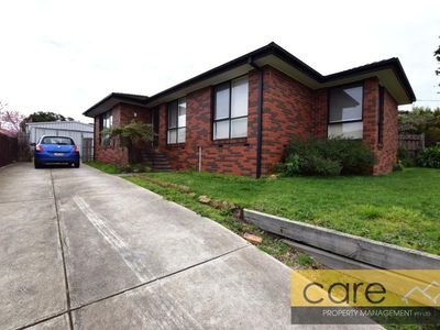 15 Meredith Crescent, Hampton Park
