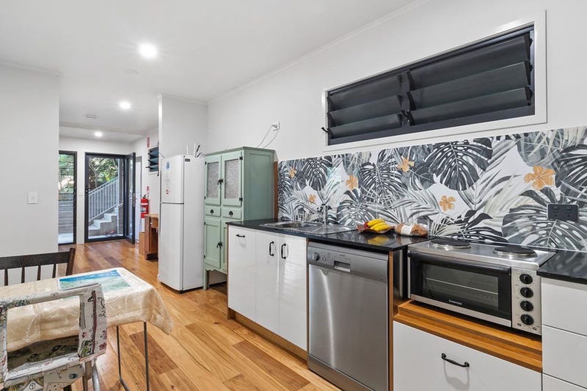 79b Lakes Boulevard, Wooloweyah