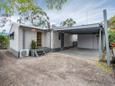 56 Washington Lane, Woodend