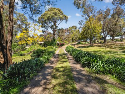 32 L L Road, Officer