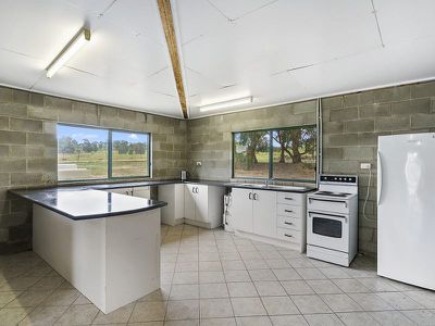 635 Northwood Road, Seymour