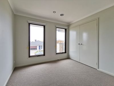 23 Abbotswick Circuit, Williams Landing