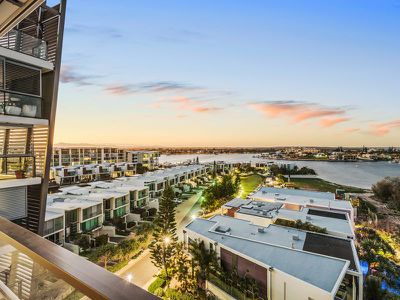 26701 / 2 Ephraim Island Parade, Paradise Point