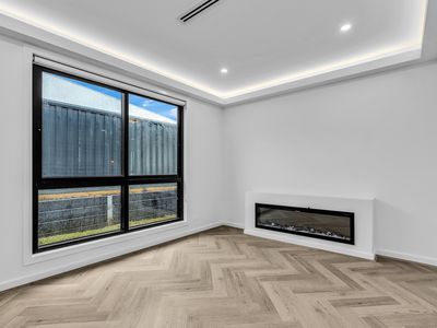 56 Hutchinson Drive, Lucas
