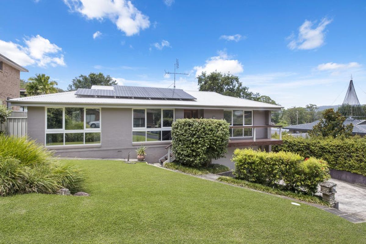 19 Sullens Avenue, East Gosford