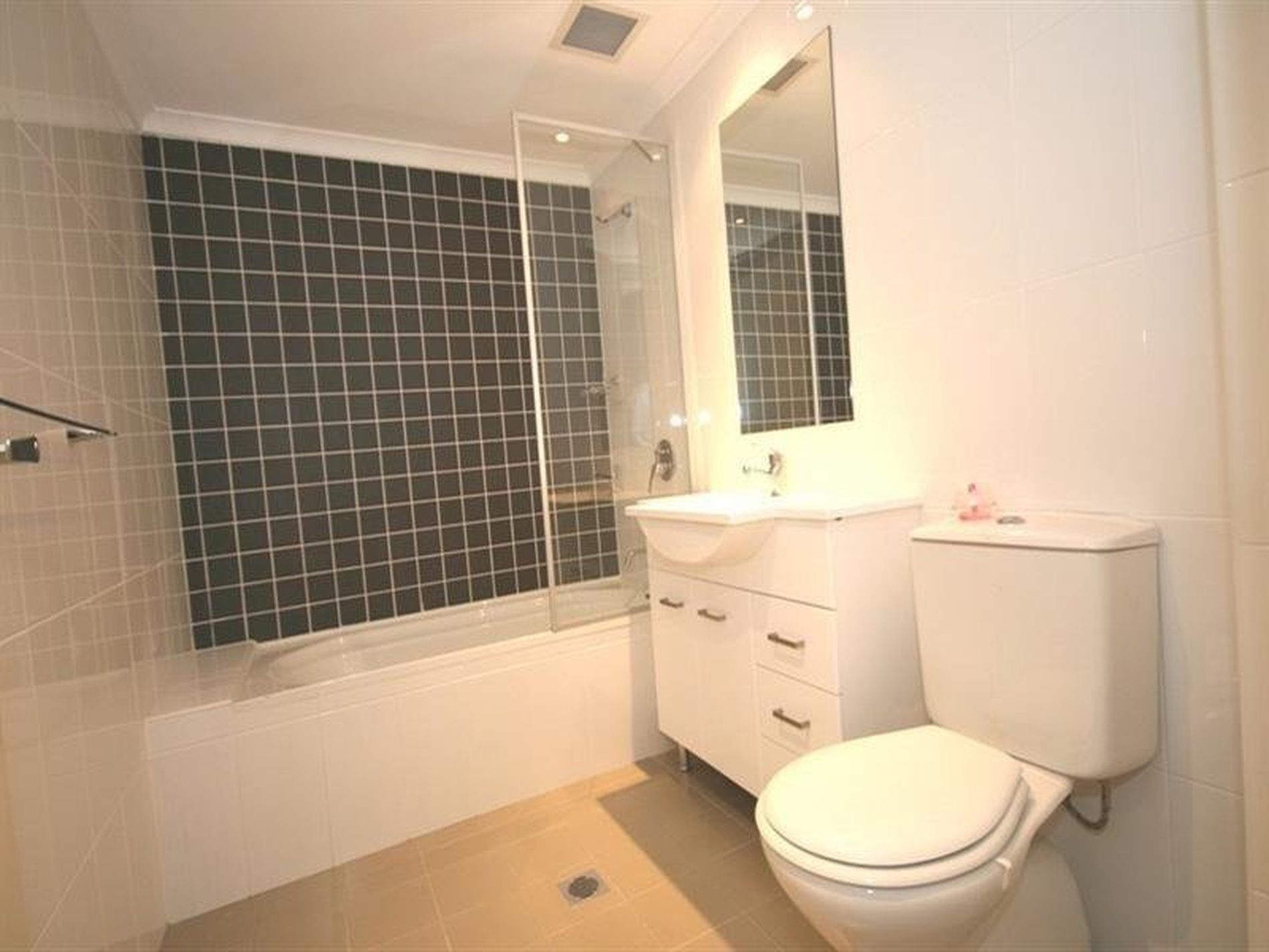 Unit 73 / 4 West Terrace, Bankstown