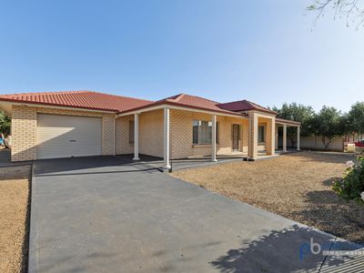 5 Arbequina Road, Virginia