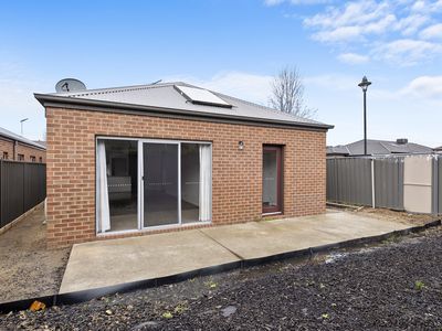 18 Paxton Link, Pakenham