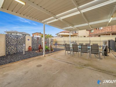 11 Yarra Place, St Johns Park