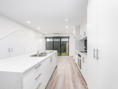 10 / 111 Vaughan Street, Shepparton