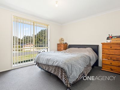 14 Boddington Way, Horsley