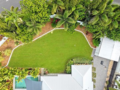 32 Iridescent Drive, Trinity Park