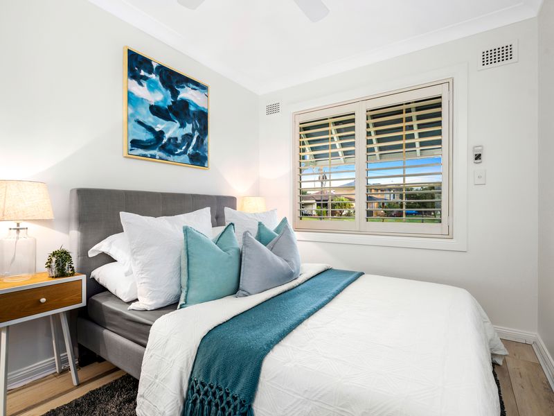 10 Runyon Ave, Greystanes