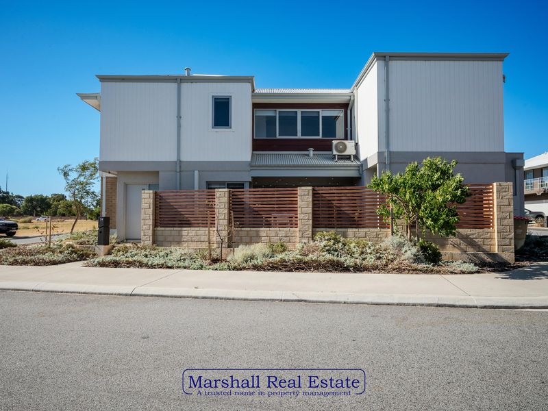 34 Hirundo Bend, Tapping