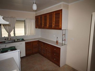 12 PAULL ST, Charters Towers City