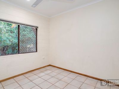 77 Cassowary Street, Freshwater