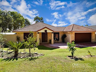 18 Dandenong St, Forest Lake