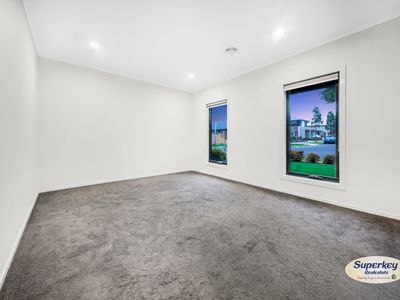 16 Origin Drive, Tarneit