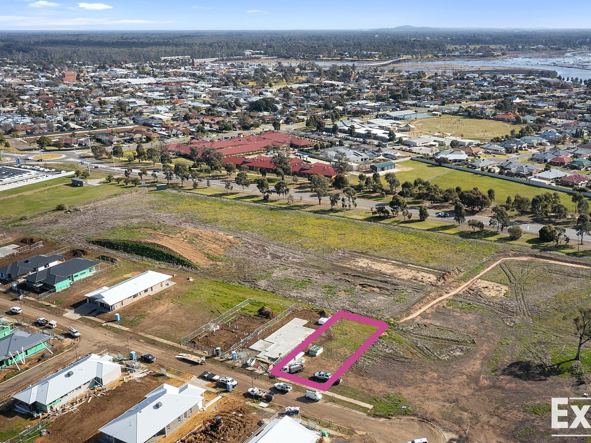 38 Morrissey Drive, Yarrawonga Extons Real Estate